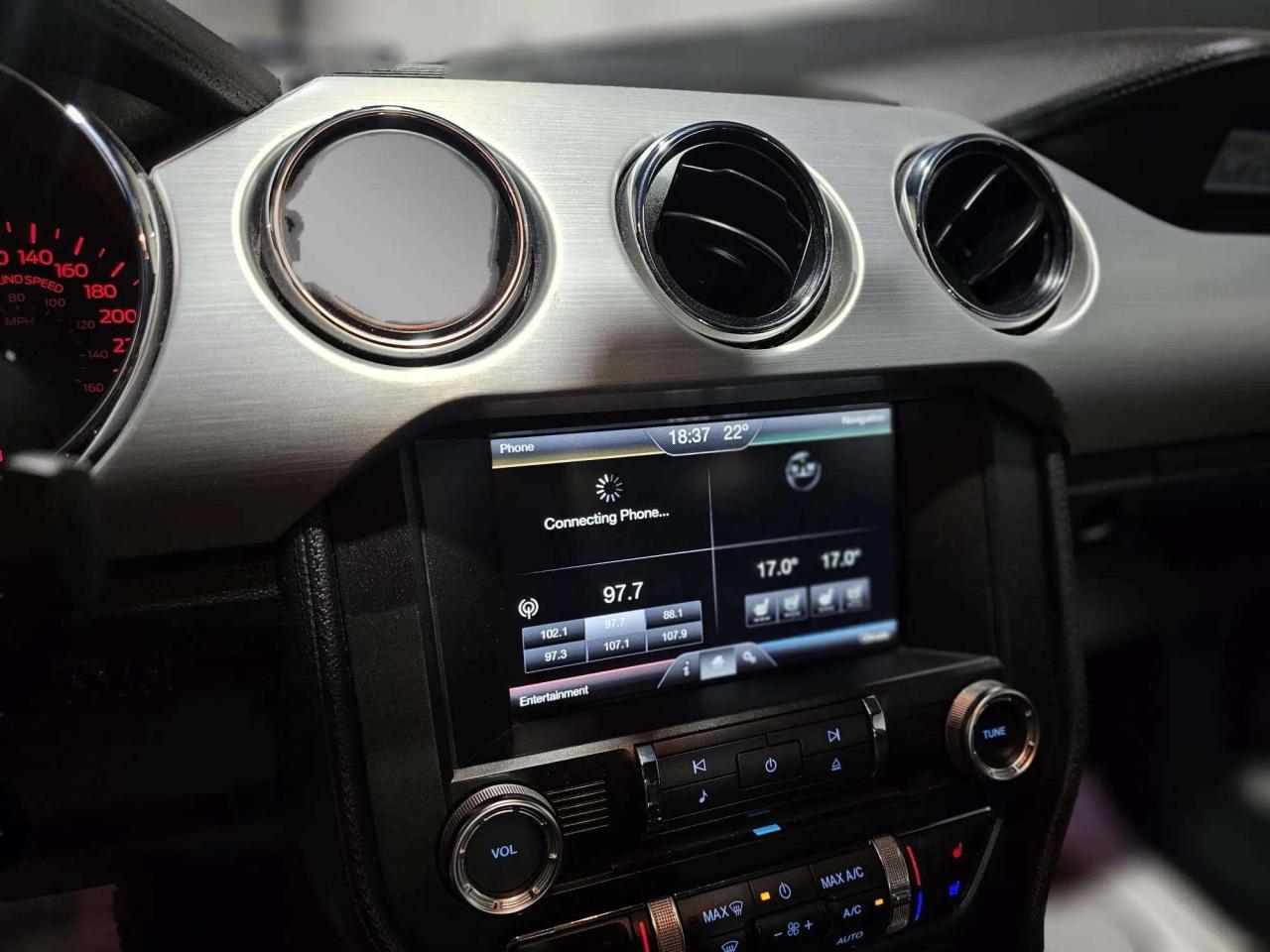 2015 Ford Mustang GT Premium - Photo #12