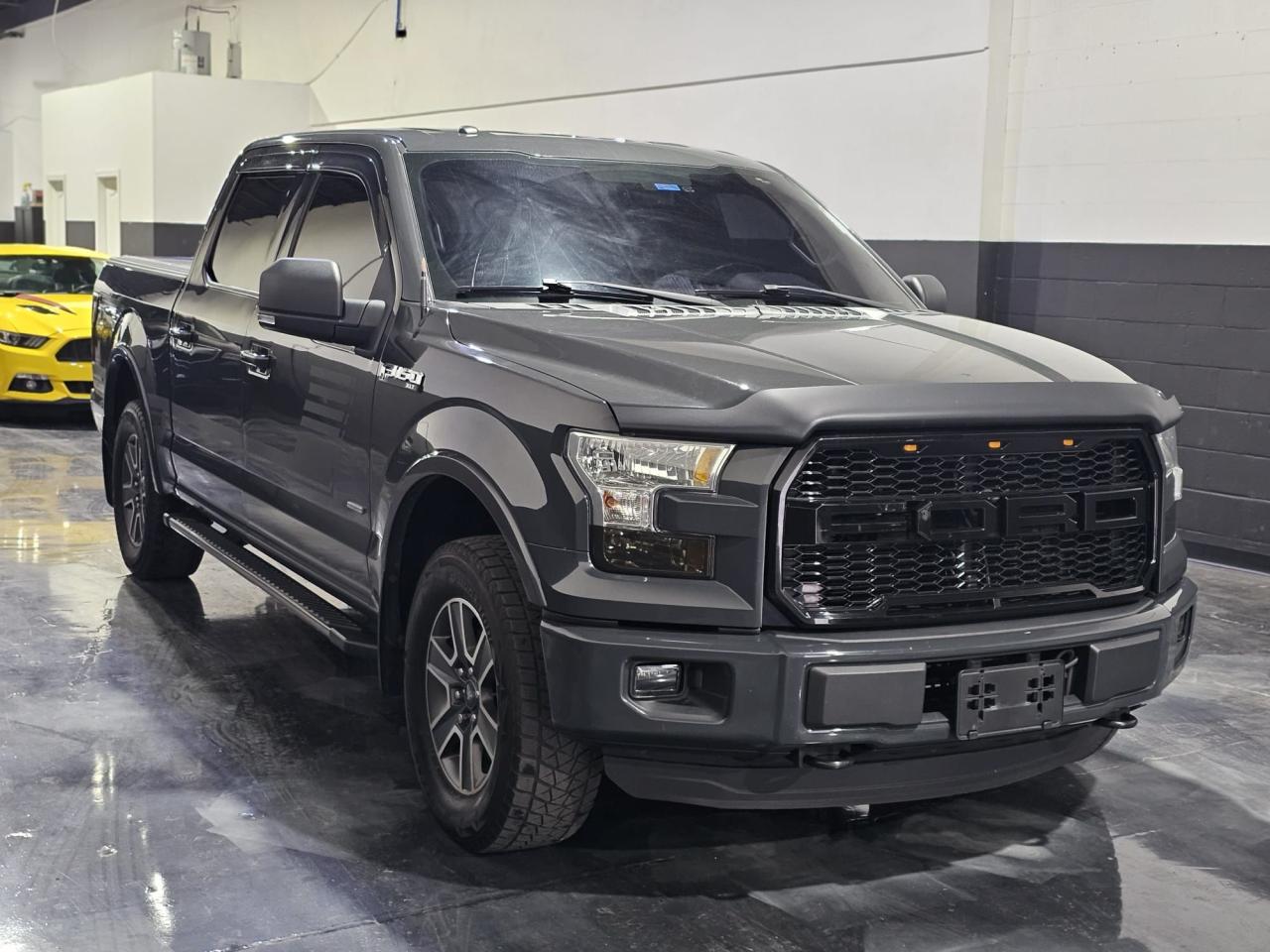 2016 Ford F-150 4WD SUPERCREW 145" XLT - Photo #6