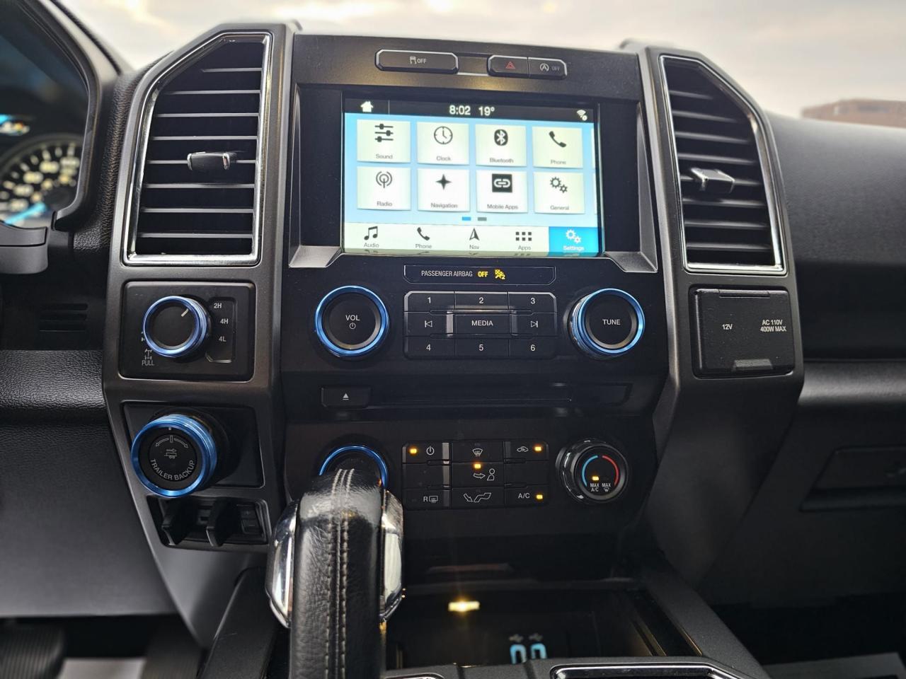 2016 Ford F-150 4WD SUPERCREW 145" XLT - Photo #11