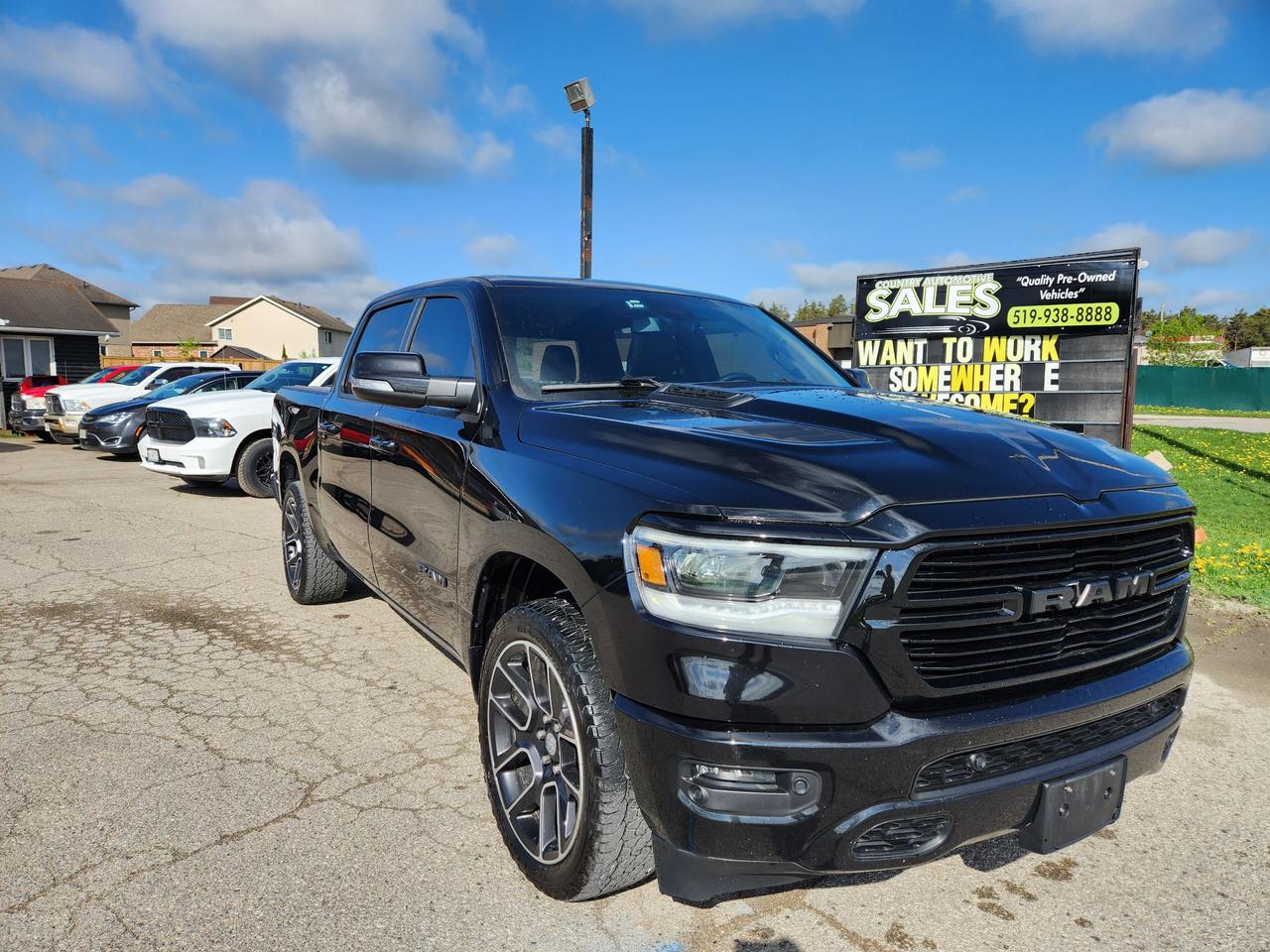 2020 RAM 1500 SPORT Photo1