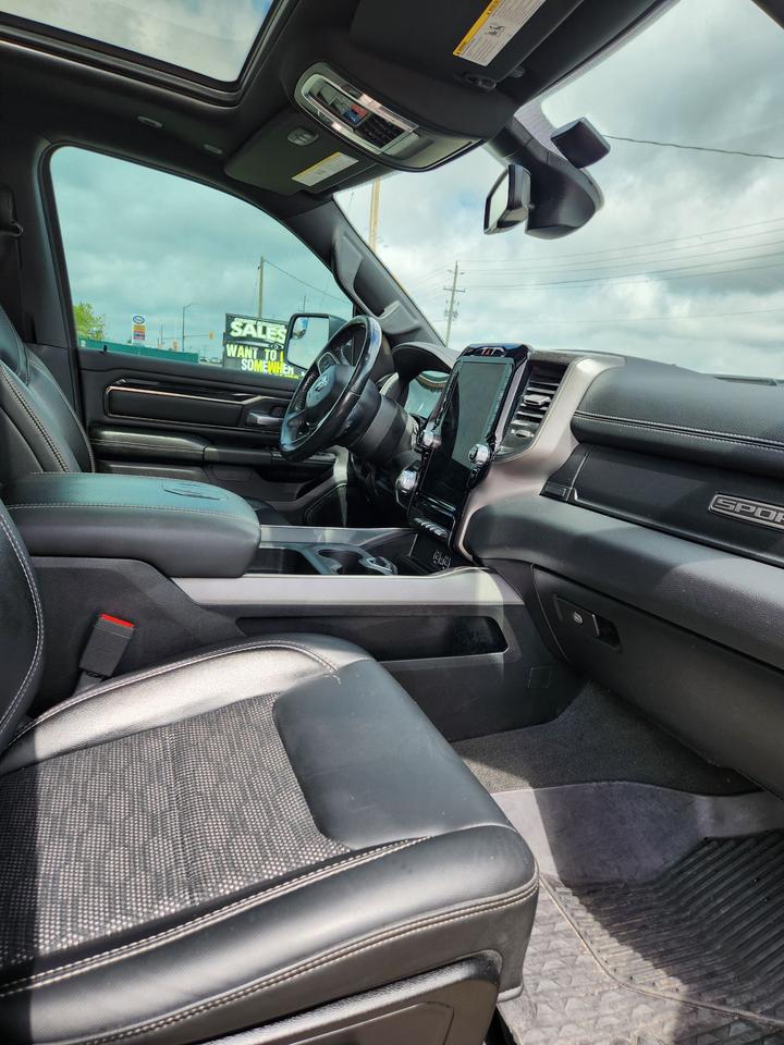 2020 RAM 1500 SPORT Photo