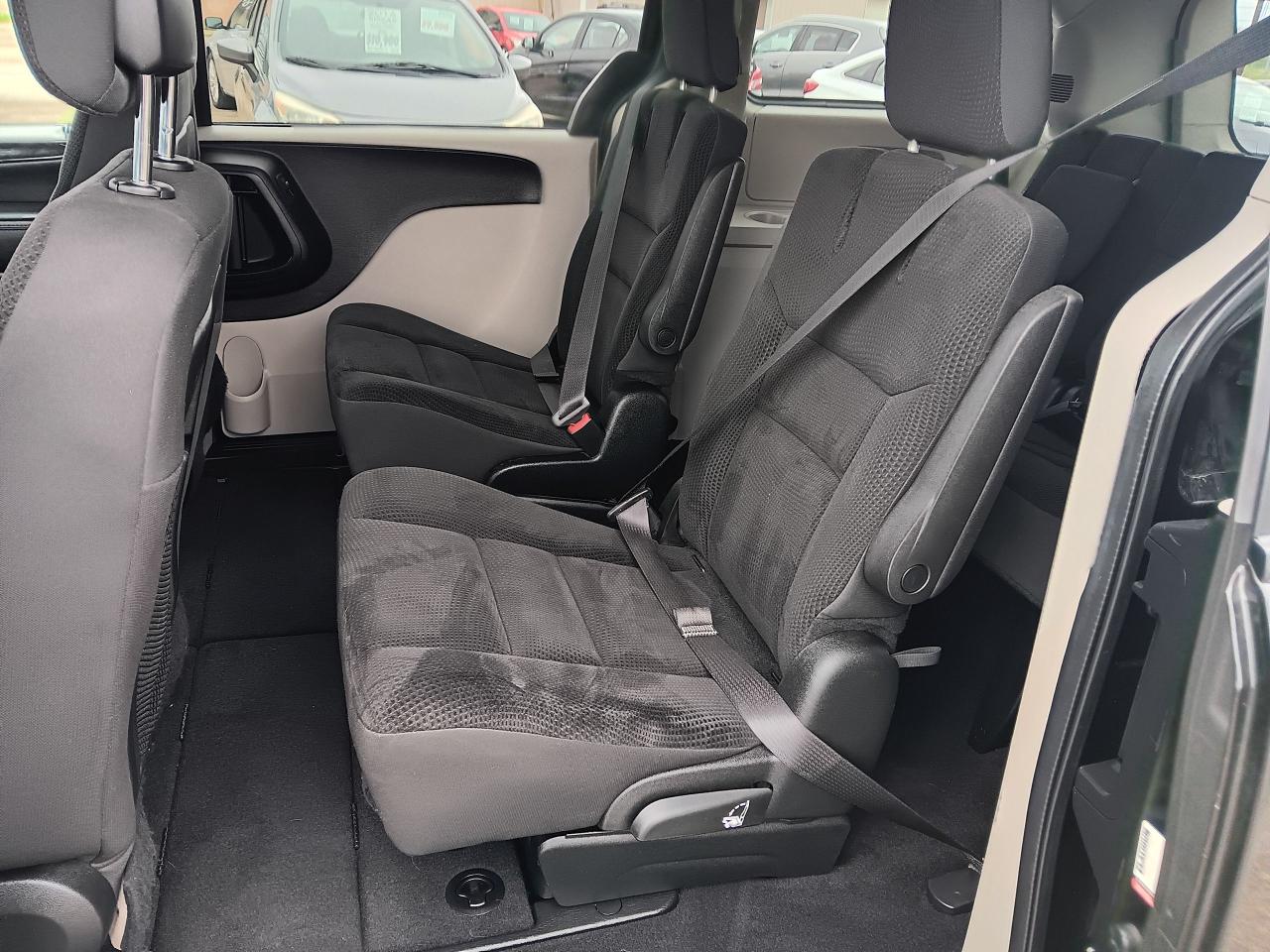 2017 Dodge Grand Caravan SXT, DVD, BU Cam 7 Pass Sto N Go - Photo #15