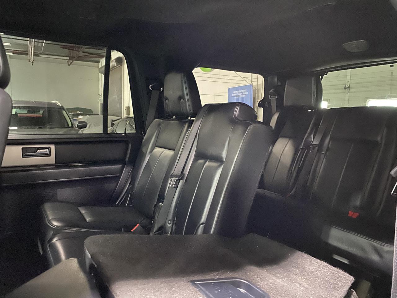 2017 Ford Expedition Limited  - Photo #16