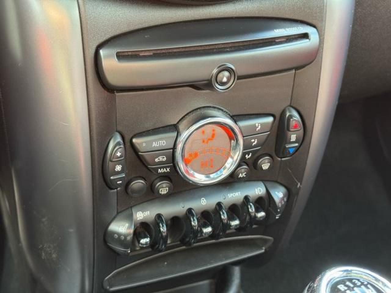 2013 MINI Cooper Countryman S ALL4 Photo11