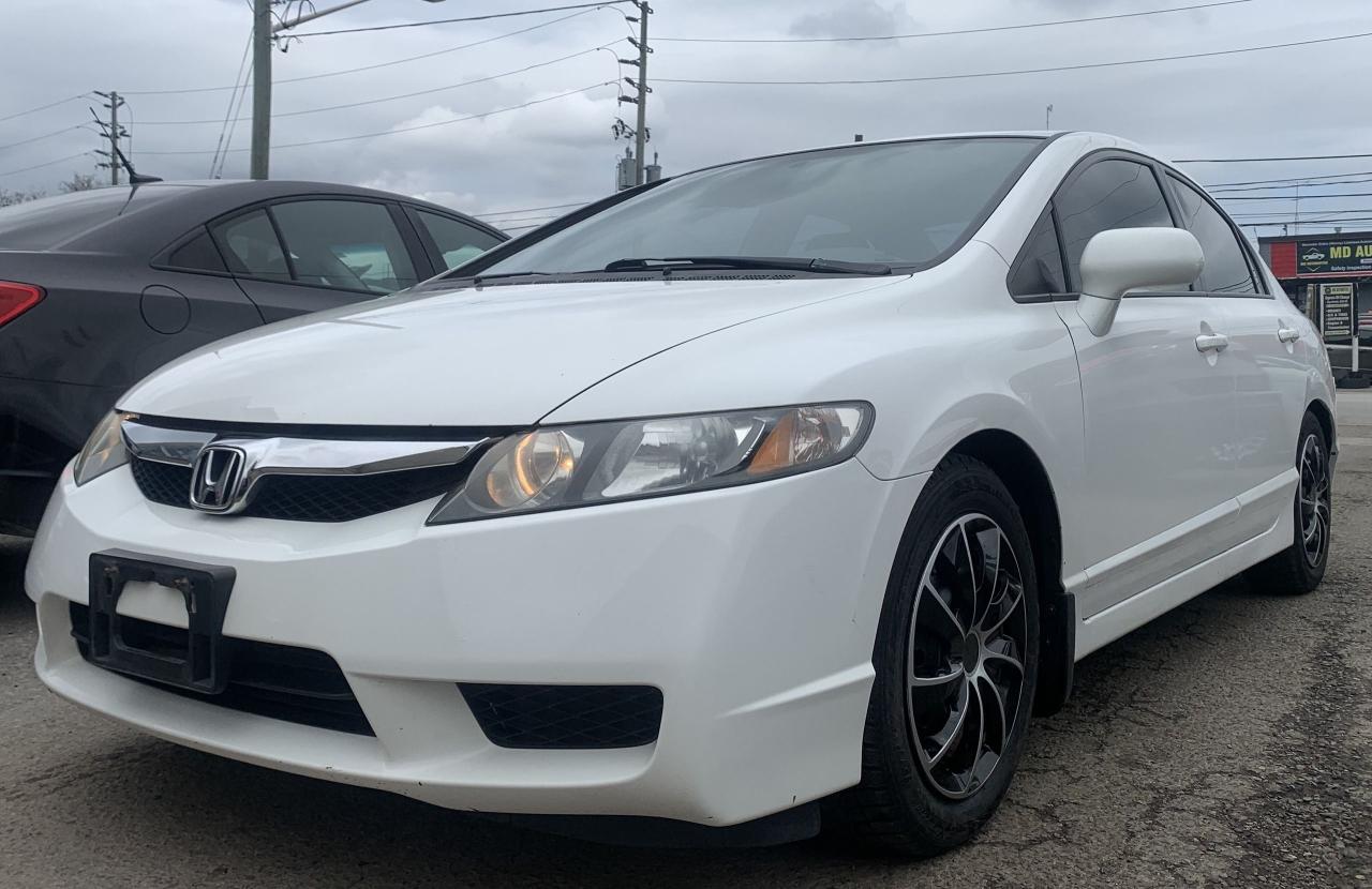 2011 Honda Civic SE Photo2