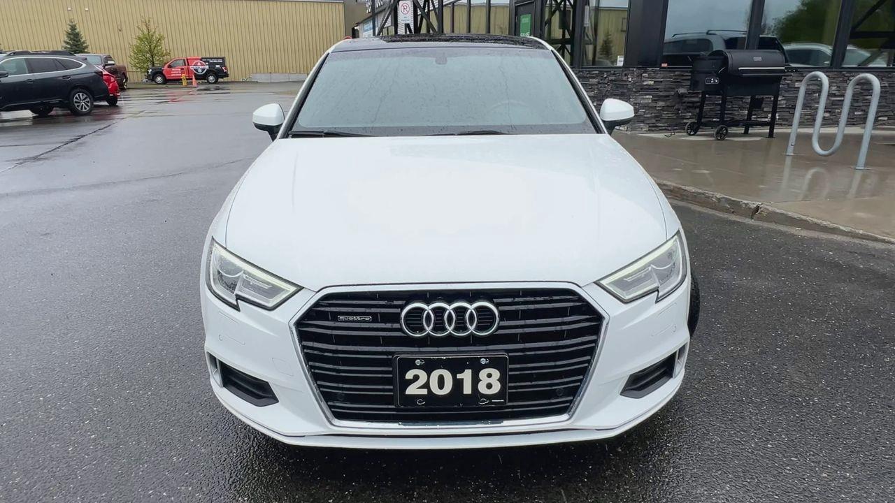 2018 Audi A3 2.0T Komfort HEATED LEATHER SEATS, MOONROOF, BACK UP CAM, SIRIUS XM, CRUISE CONTROL!! Photo2