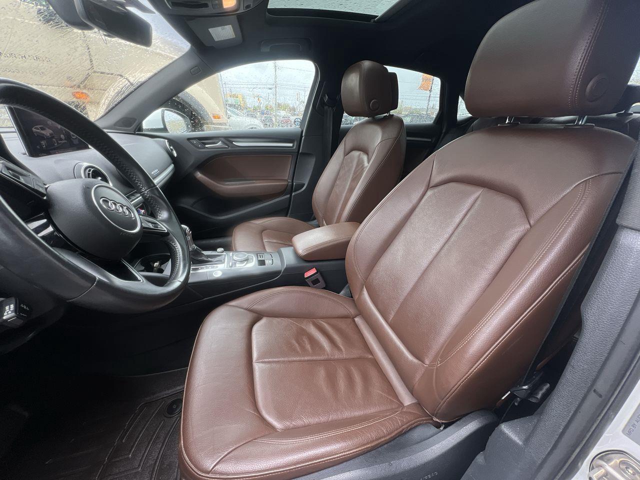 2018 Audi A3 2.0T Komfort HEATED LEATHER SEATS, MOONROOF, BACK UP CAM, SIRIUS XM, CRUISE CONTROL!! Photo