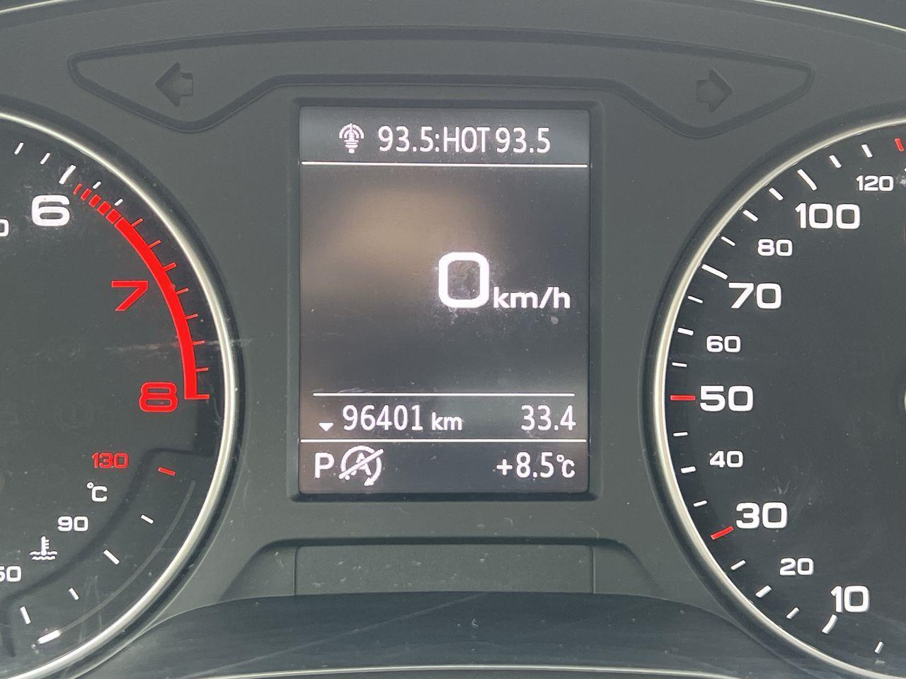 2018 Audi A3 2.0T Komfort HEATED LEATHER SEATS, MOONROOF, BACK UP CAM, SIRIUS XM, CRUISE CONTROL!! Photo