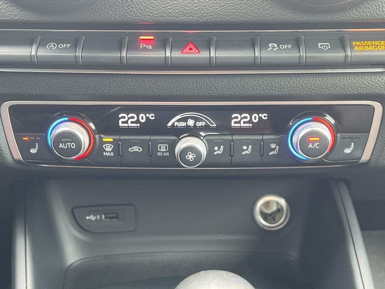 2018 Audi A3 2.0T Komfort HEATED LEATHER SEATS, MOONROOF, BACK UP CAM, SIRIUS XM, CRUISE CONTROL!! Photo