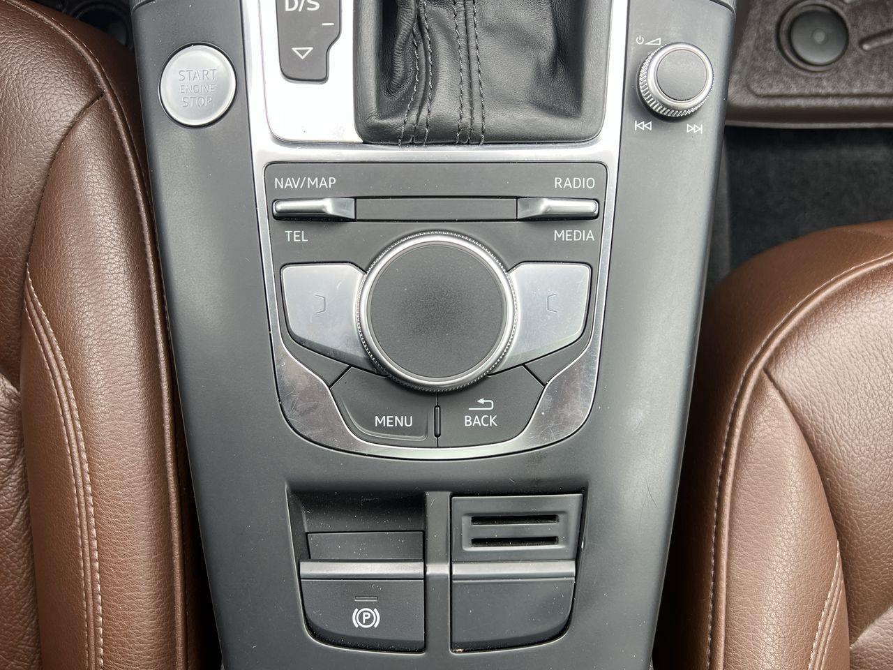 2018 Audi A3 2.0T Komfort HEATED LEATHER SEATS, MOONROOF, BACK UP CAM, SIRIUS XM, CRUISE CONTROL!! Photo