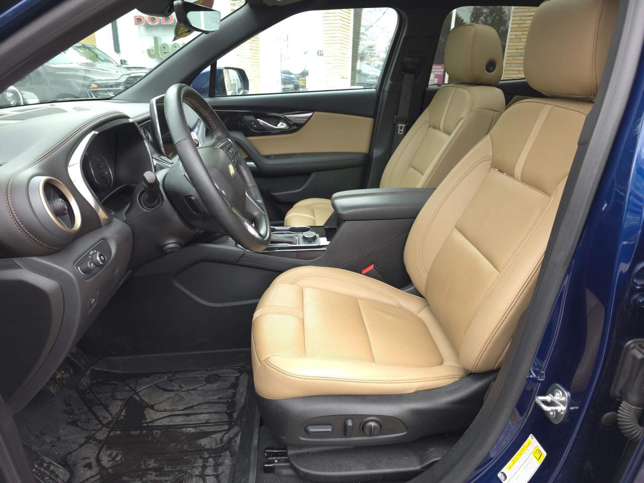 2023 Chevrolet Blazer Premier AWD! TAN LEATHER LOADED! LOW KMS! Photo