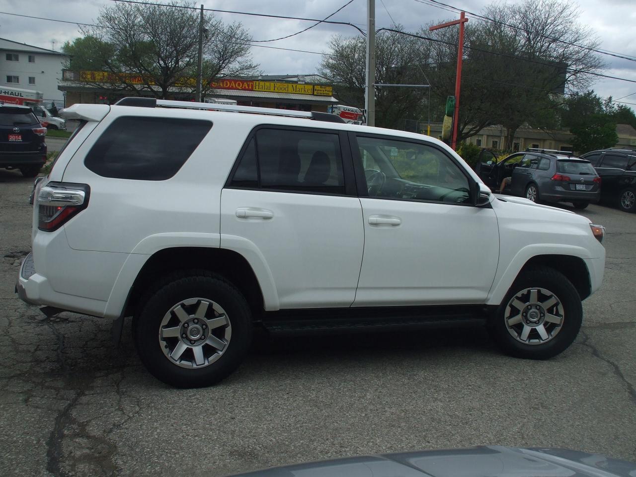 2016 Toyota 4Runner SR5 Premium,AWD,Certified,Leather,Alloys,Fogs,Tint - Photo #6