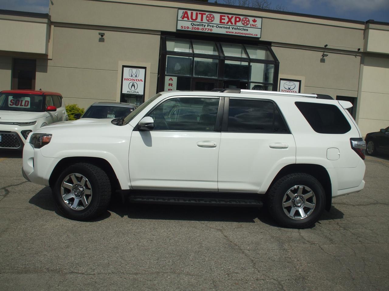 2016 Toyota 4Runner SR5 Premium,AWD,Certified,Leather,Alloys,Fogs,Tint - Photo #2