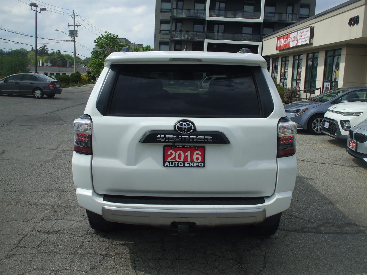 2016 Toyota 4Runner SR5 Premium,AWD,Certified,Leather,Alloys,Fogs,Tint - Photo #4