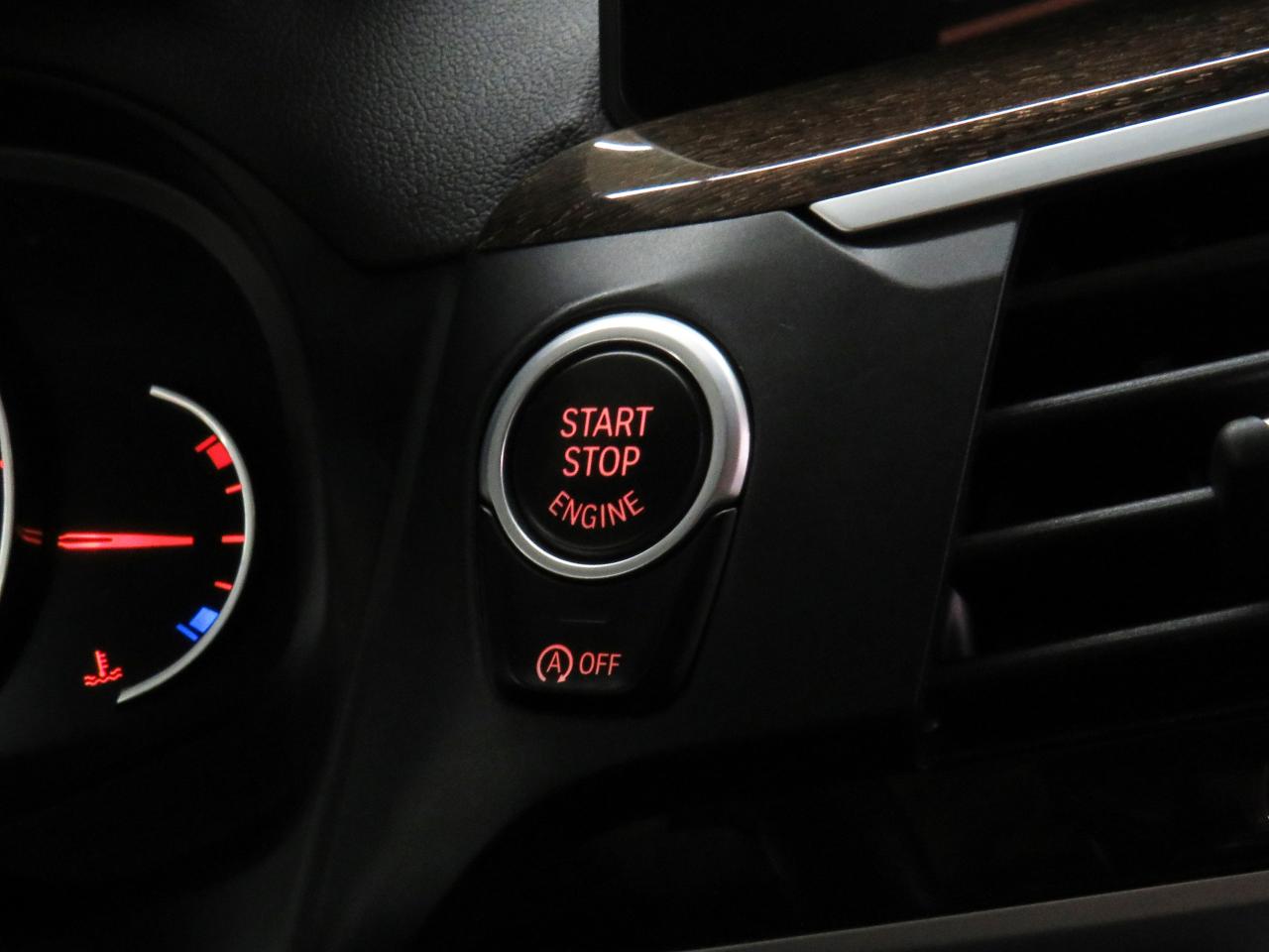 2021 BMW X3 xDrive30i | Nav | Leather | Pano roof | CarPlay Photo