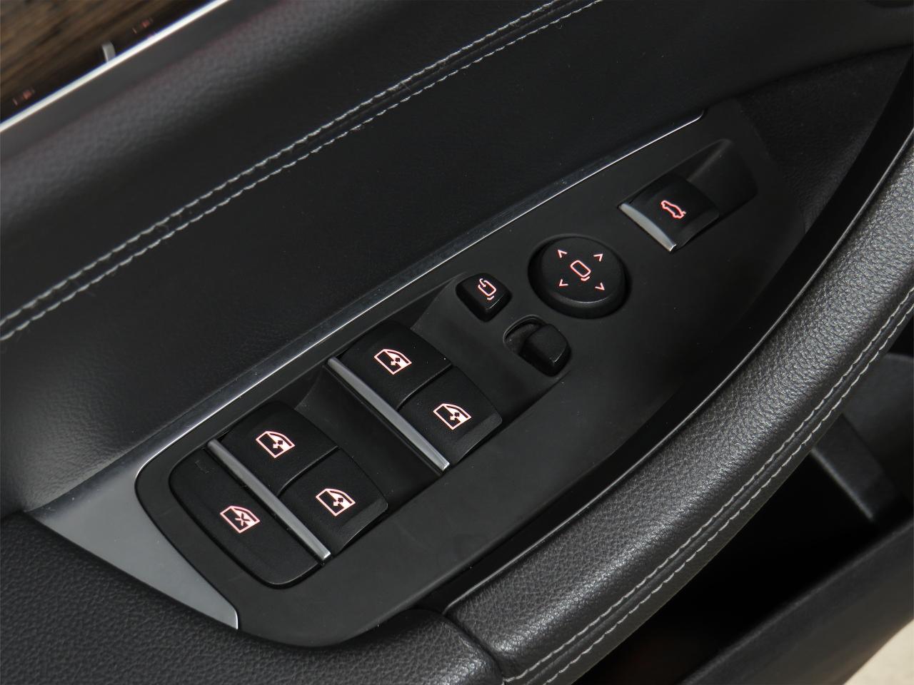 2021 BMW X3 xDrive30i | Nav | Leather | Pano roof | CarPlay