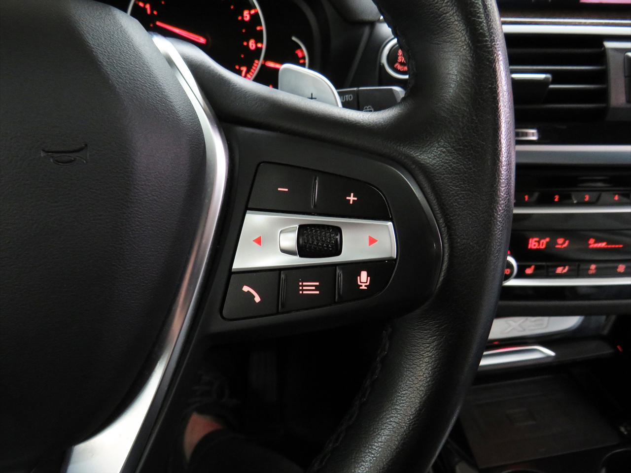 2021 BMW X3 xDrive30i | Nav | Leather | Pano roof | CarPlay
