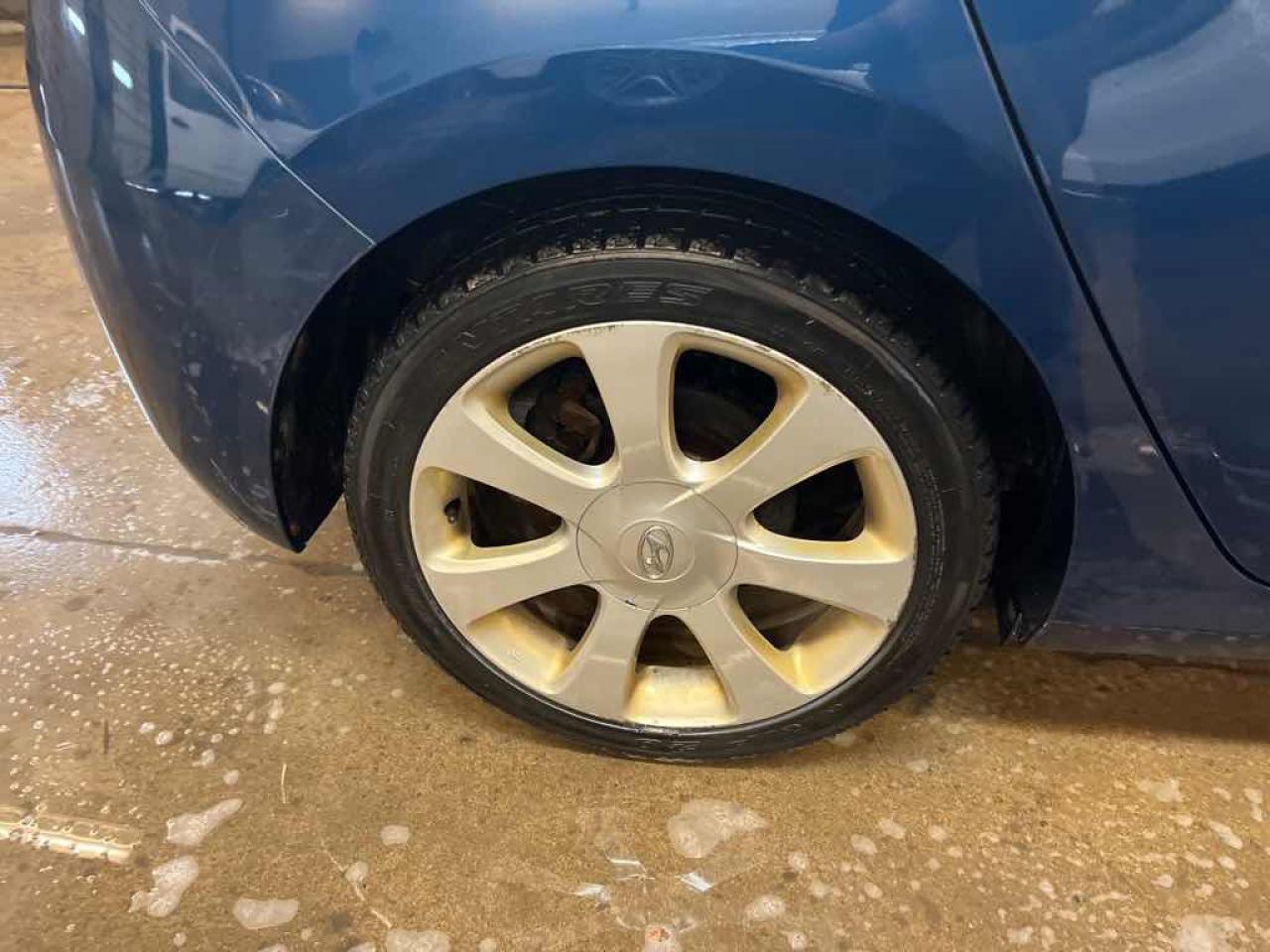 12530359