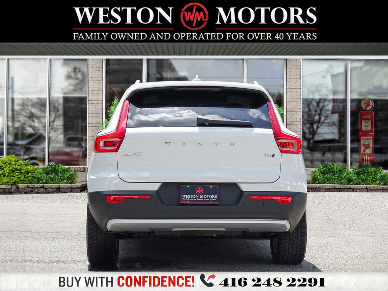 2020 Volvo XC40 MOMENTUM*AWD*HEATED SEATS & WHEEL*NAVI*SUNROOF Photo3