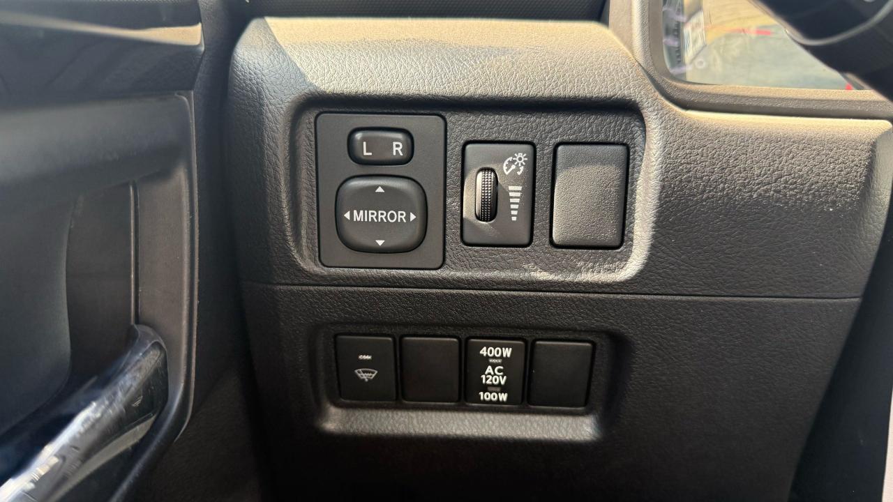2014 Toyota 4Runner SR5 - Photo #19