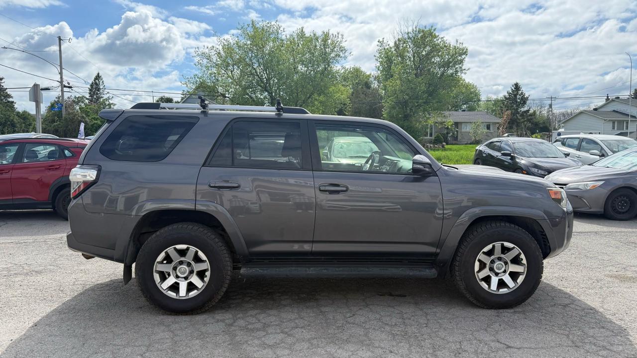 2014 Toyota 4Runner SR5 - Photo #6