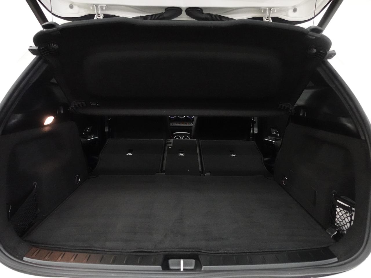 2021 Mercedes-Benz GLA 4MATIC | Leather | Panoroof | ACC | BSM | CarPlay