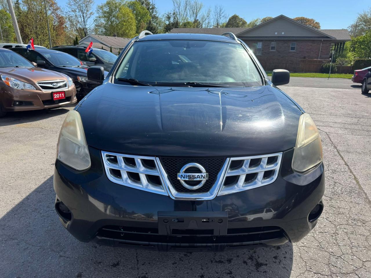 2011 Nissan Rogue SV - Photo #2