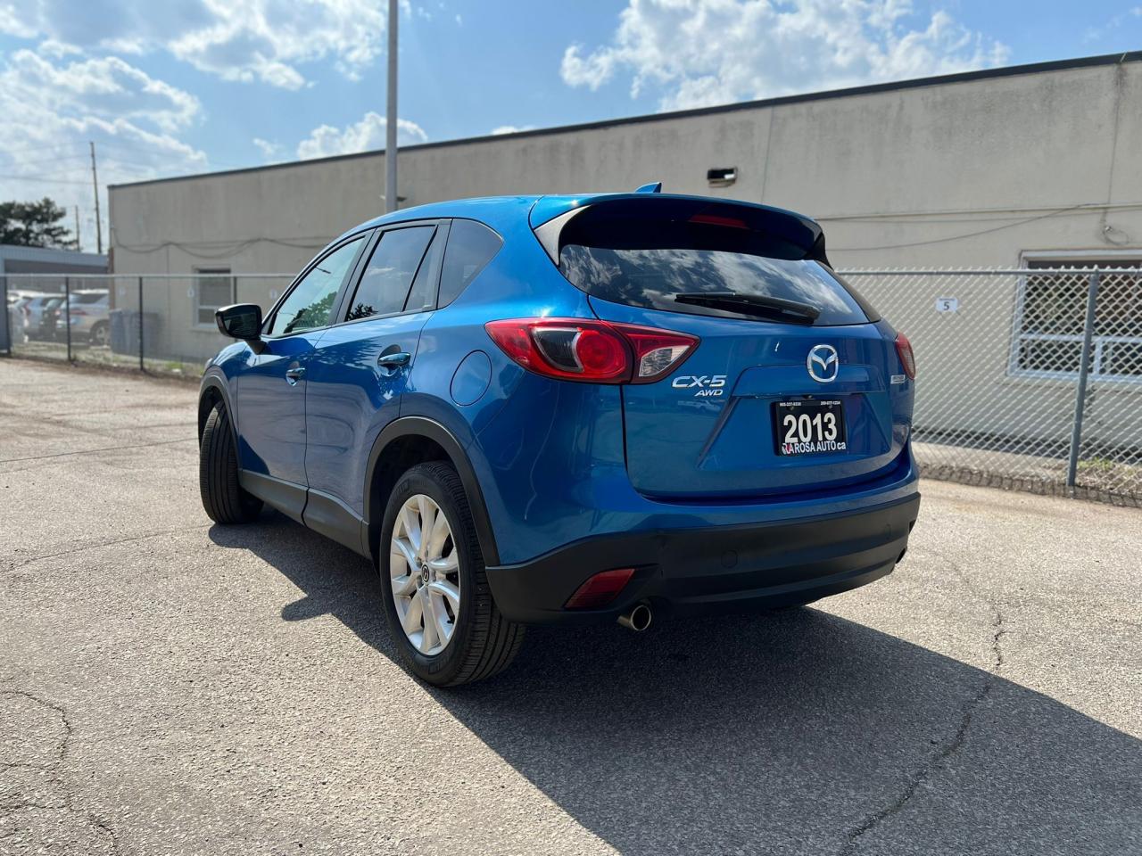 2013 Mazda CX-5 AUTO AWD LEATHER SUNROOF BLINDSPOT HEATED SEATS Photo2