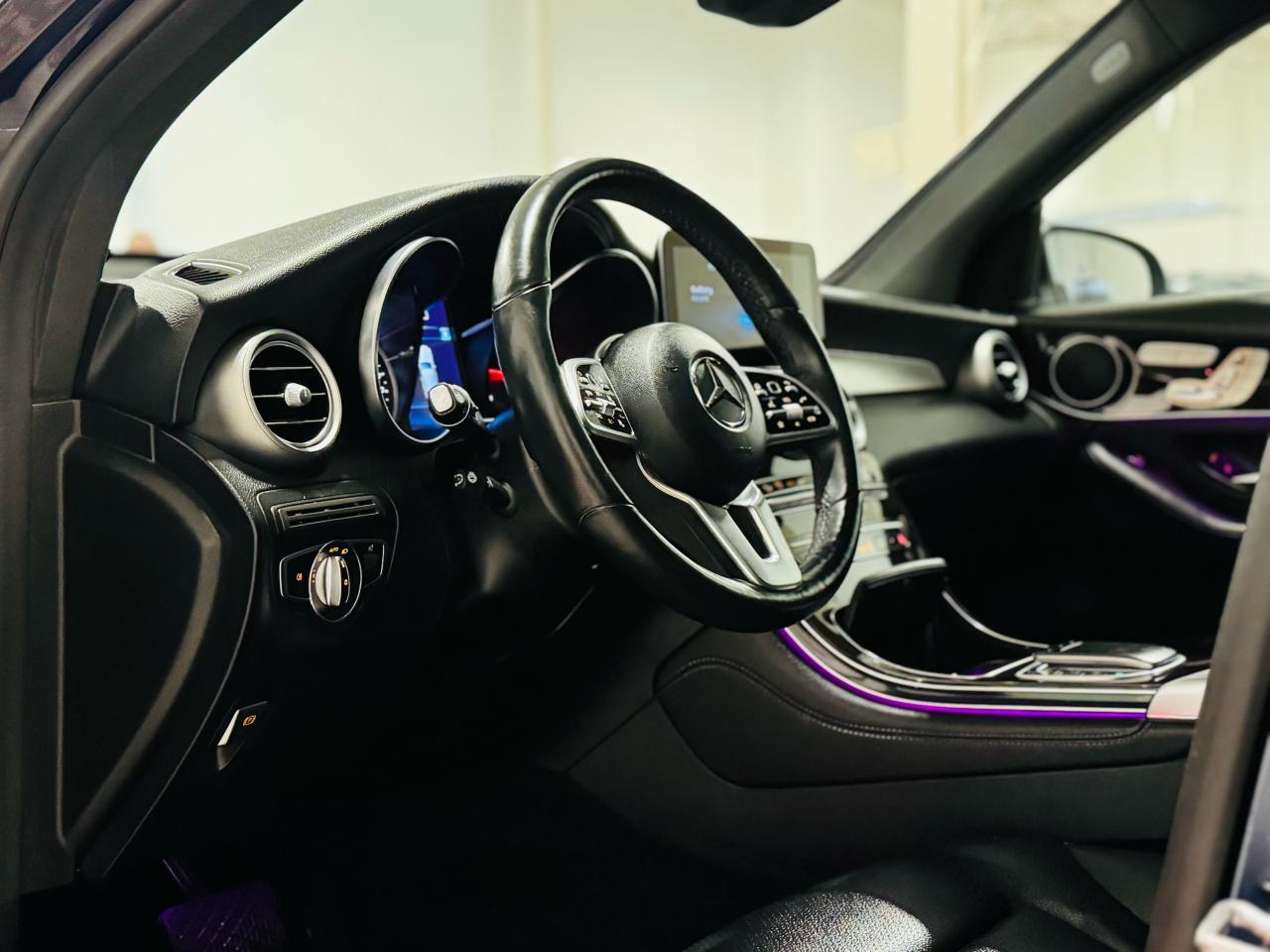 2020 Mercedes-Benz GLC 300 GLC 300 - Photo #9