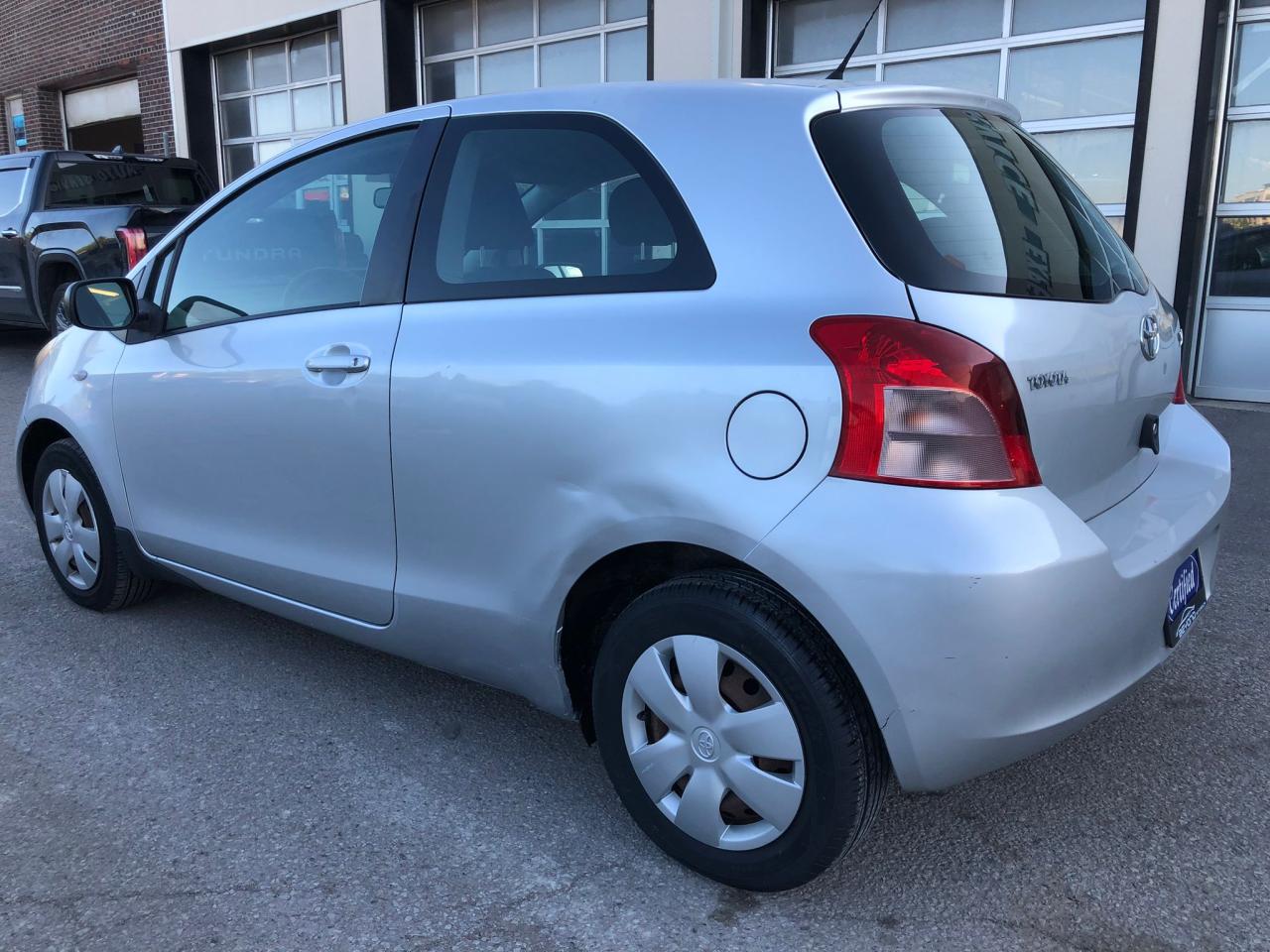 2007 Toyota Yaris CE - Photo #2