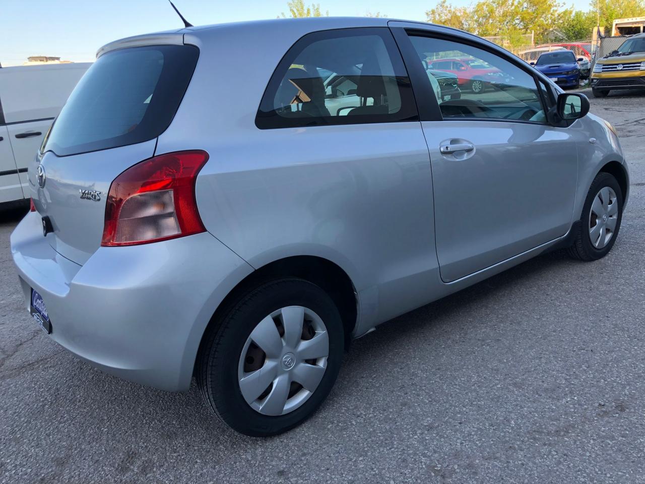 2007 Toyota Yaris CE - Photo #3