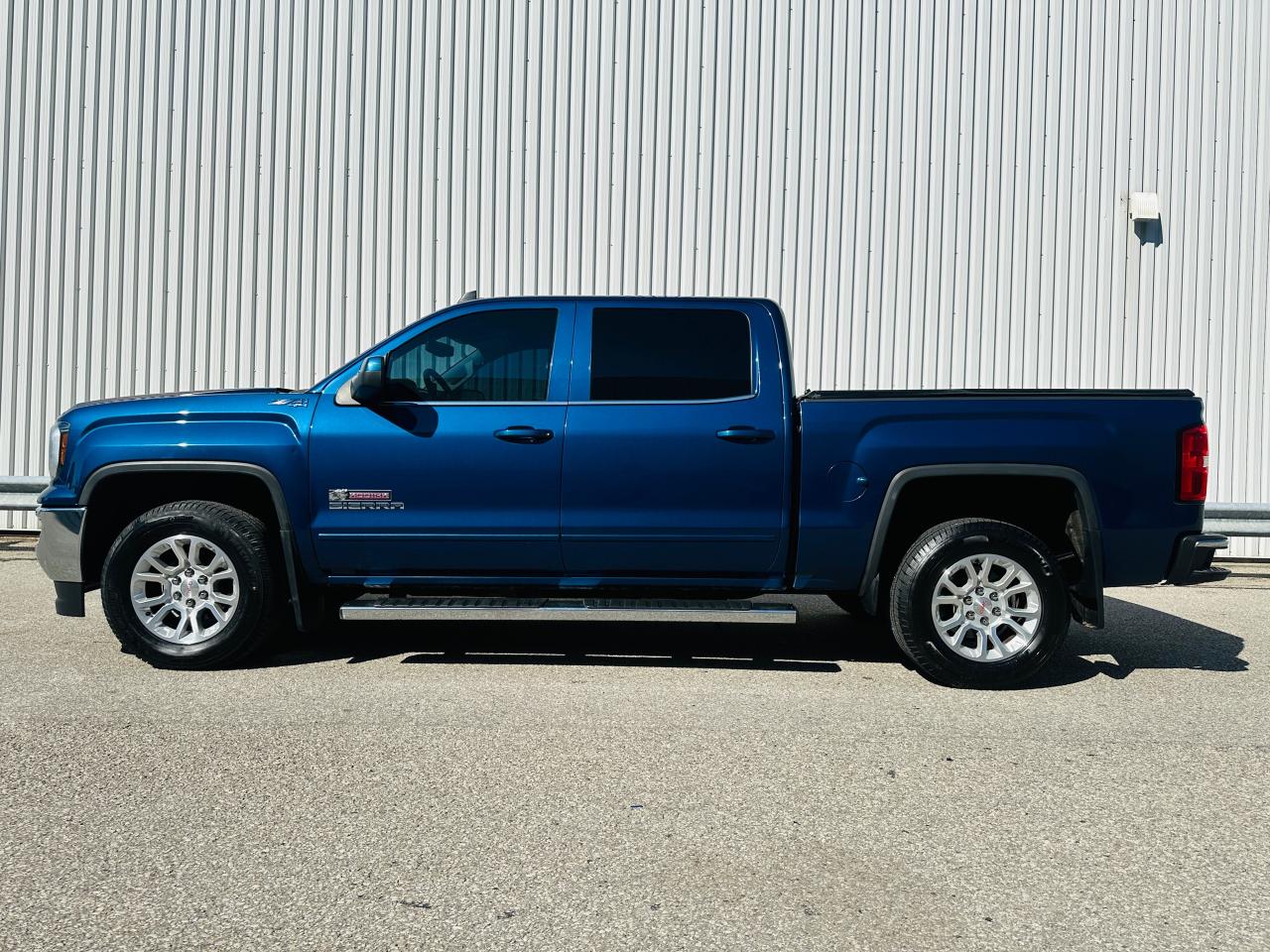 2016 GMC Sierra 1500 SLE KODIAK Z 71 OFF ROAD PKG Photo2