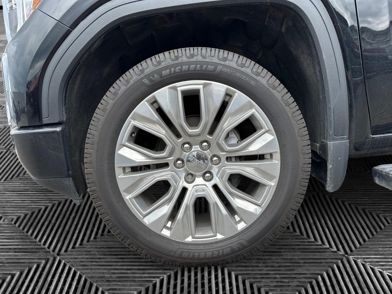 2022 GMC Sierra 1500 Limited Ltd Crew Cab 4x4 Denali Short Box Photo