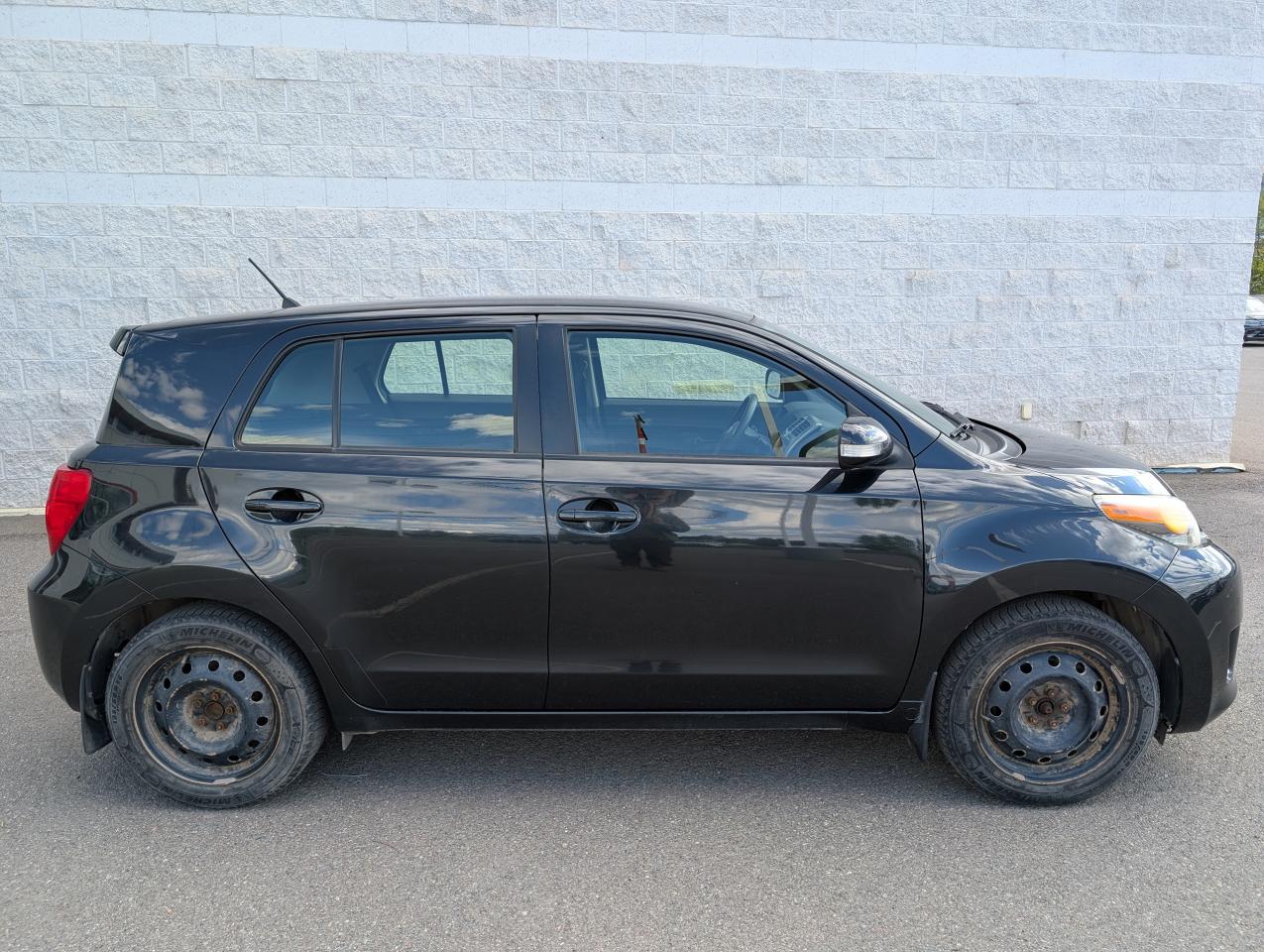 2013 Scion xD Base Photo