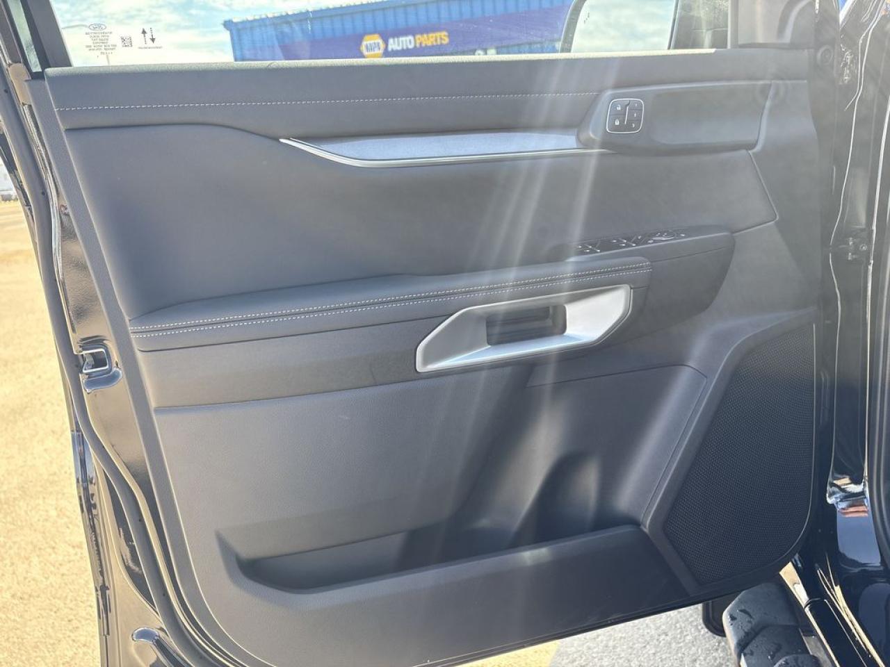 2025 Ford Ranger Lariat 500A Photo5