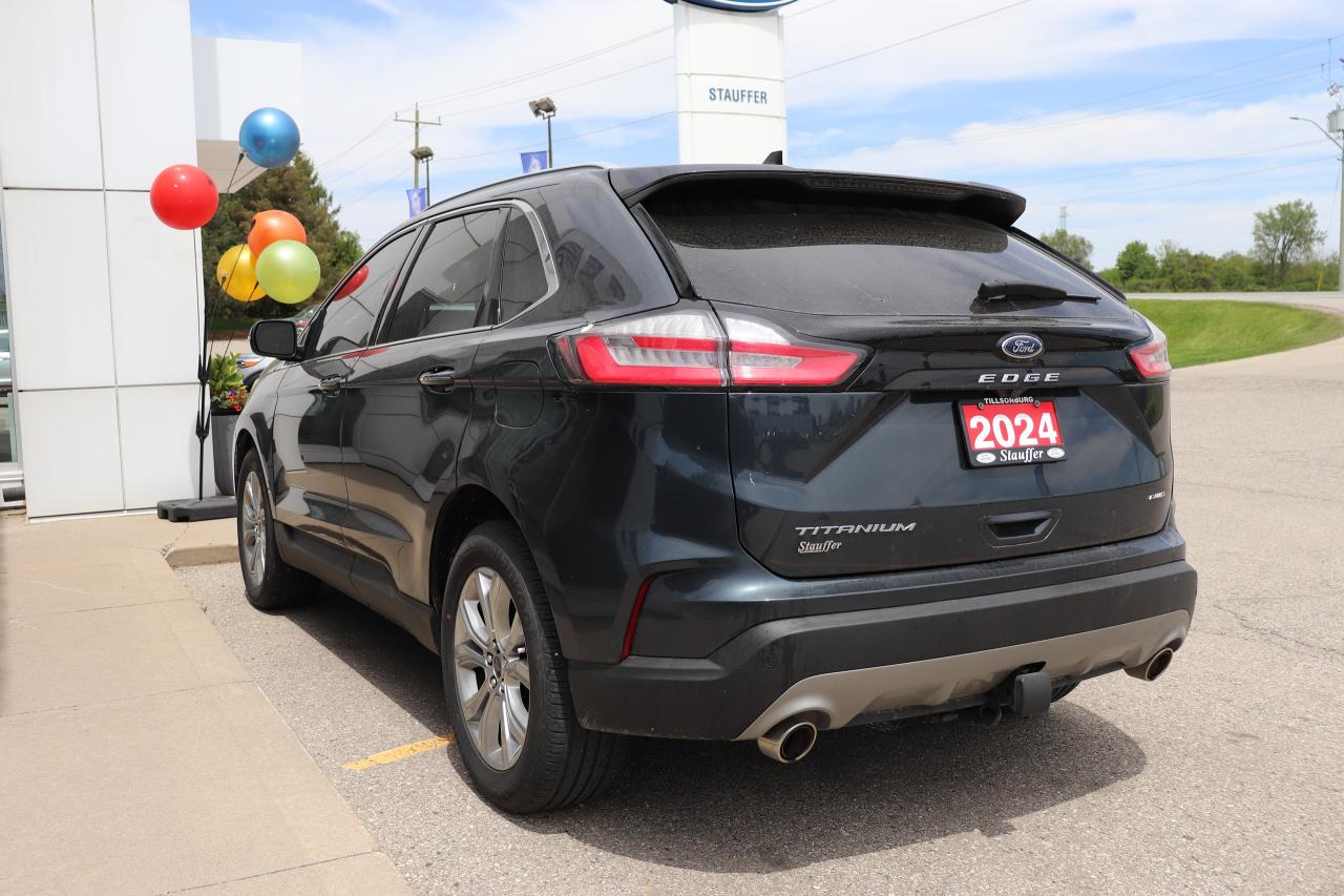 2024 Ford Edge Titanium AWD Photo3