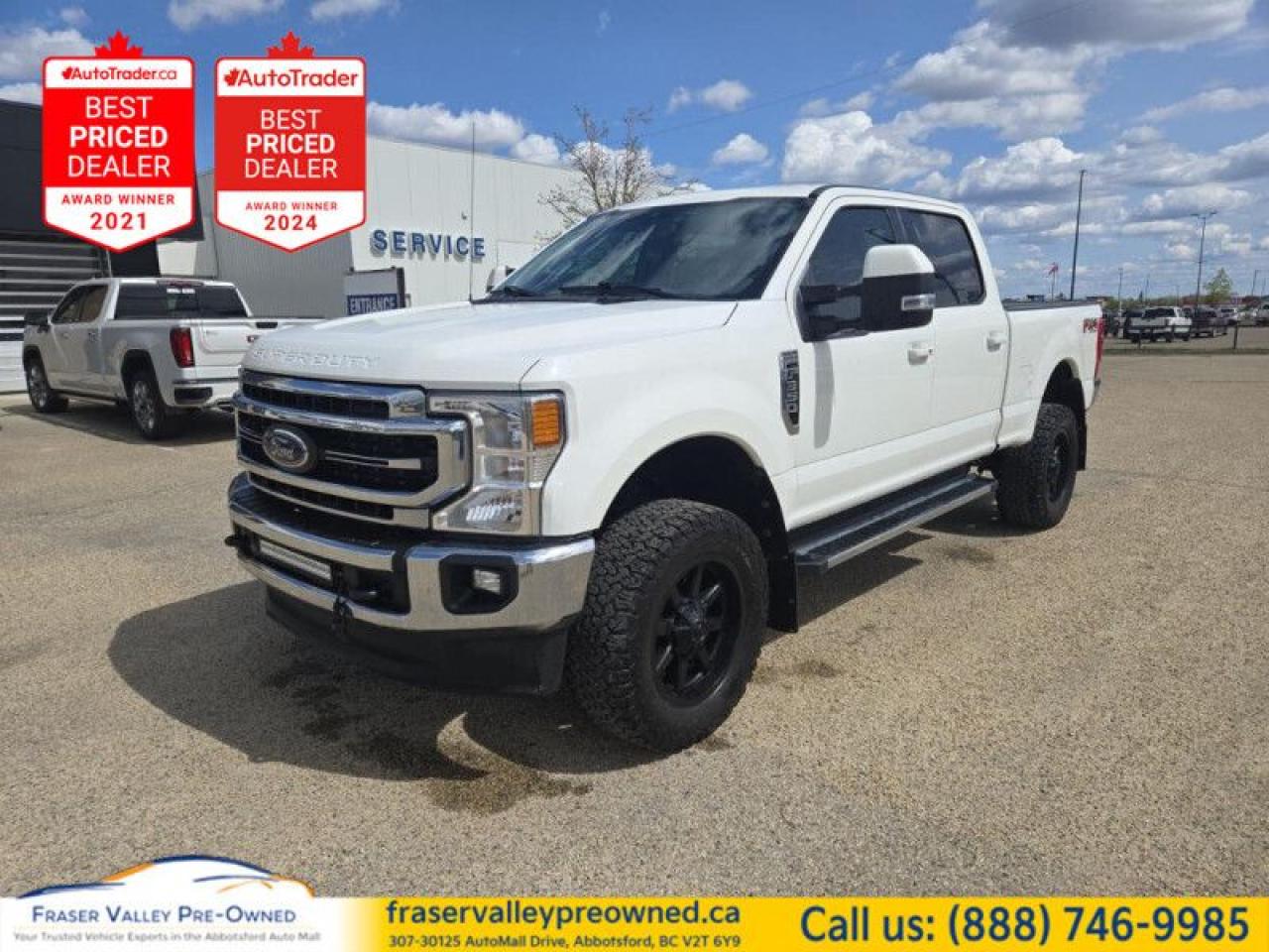 Used 2021 Ford F-350 Super Duty Lariat  7.3L Gas | Level Kit | Very Clean Truck for sale in Abbotsford, BC