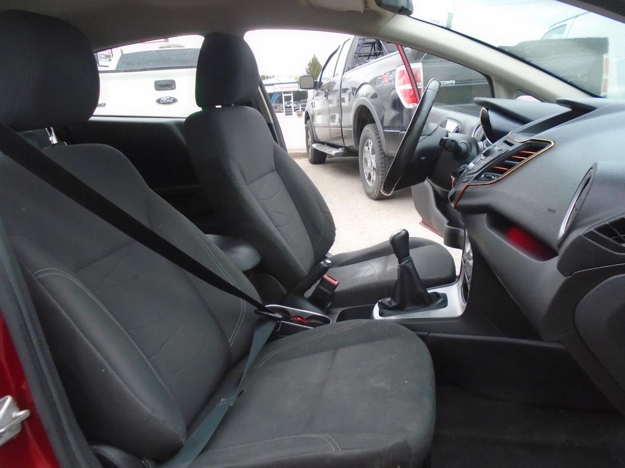 2015 Ford Fiesta 5dr HB SE - Photo #19