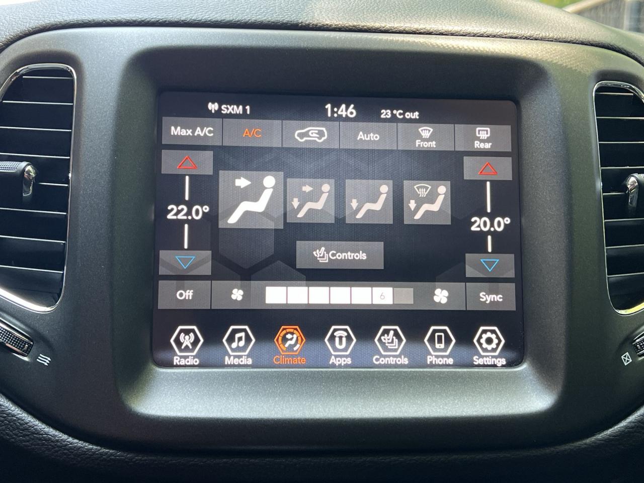 2019 Jeep Compass TRAILHAWK 4X4| ONLY 15,000KMS| HTD LEATHER|CARPLAY Photo