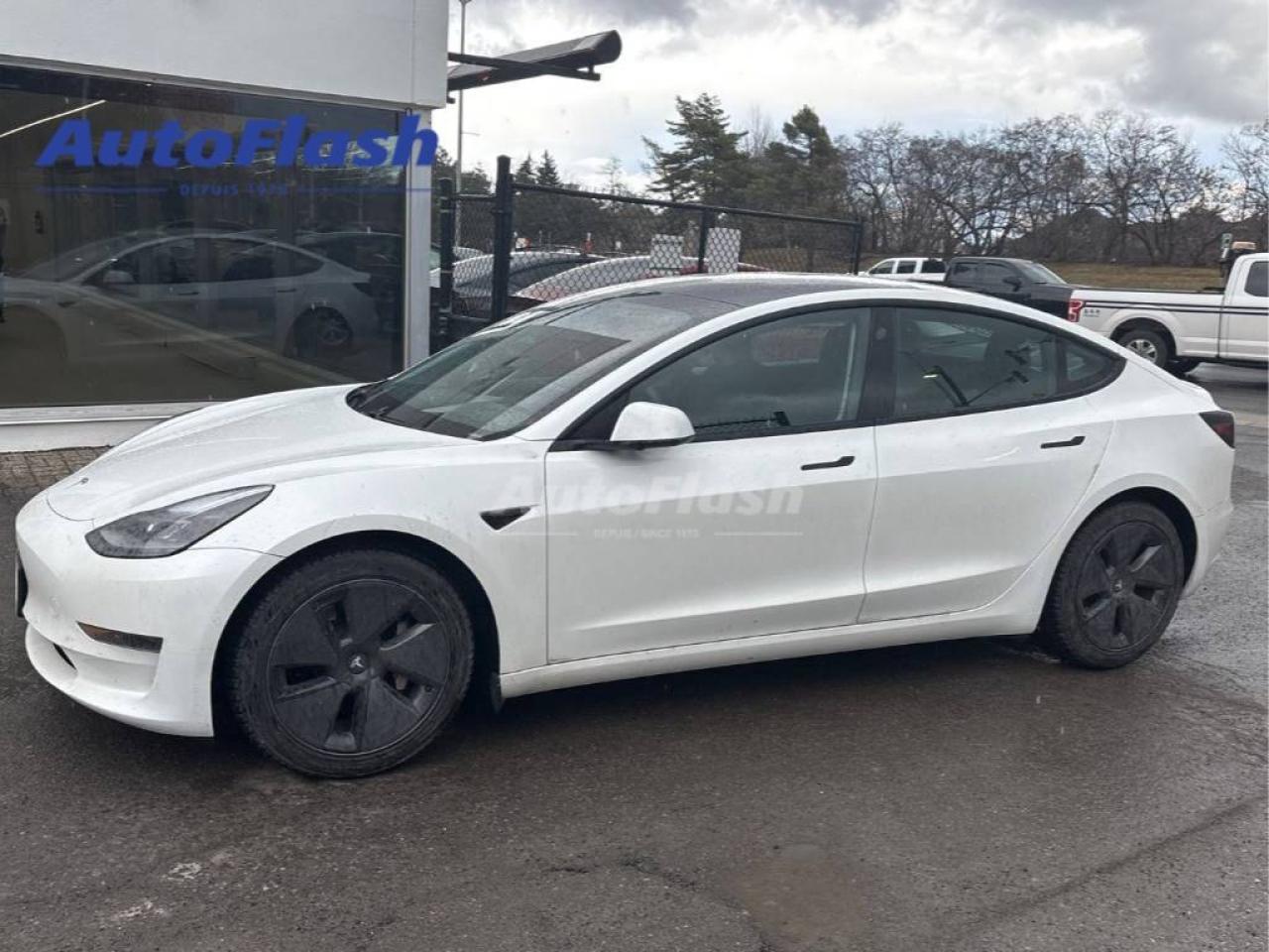 Used 2021 Tesla Model 3 CAMERA, BLUETOOTH, SIEGES CHAUFFANTS, TOIT PANO for sale in Saint-Hubert, QC