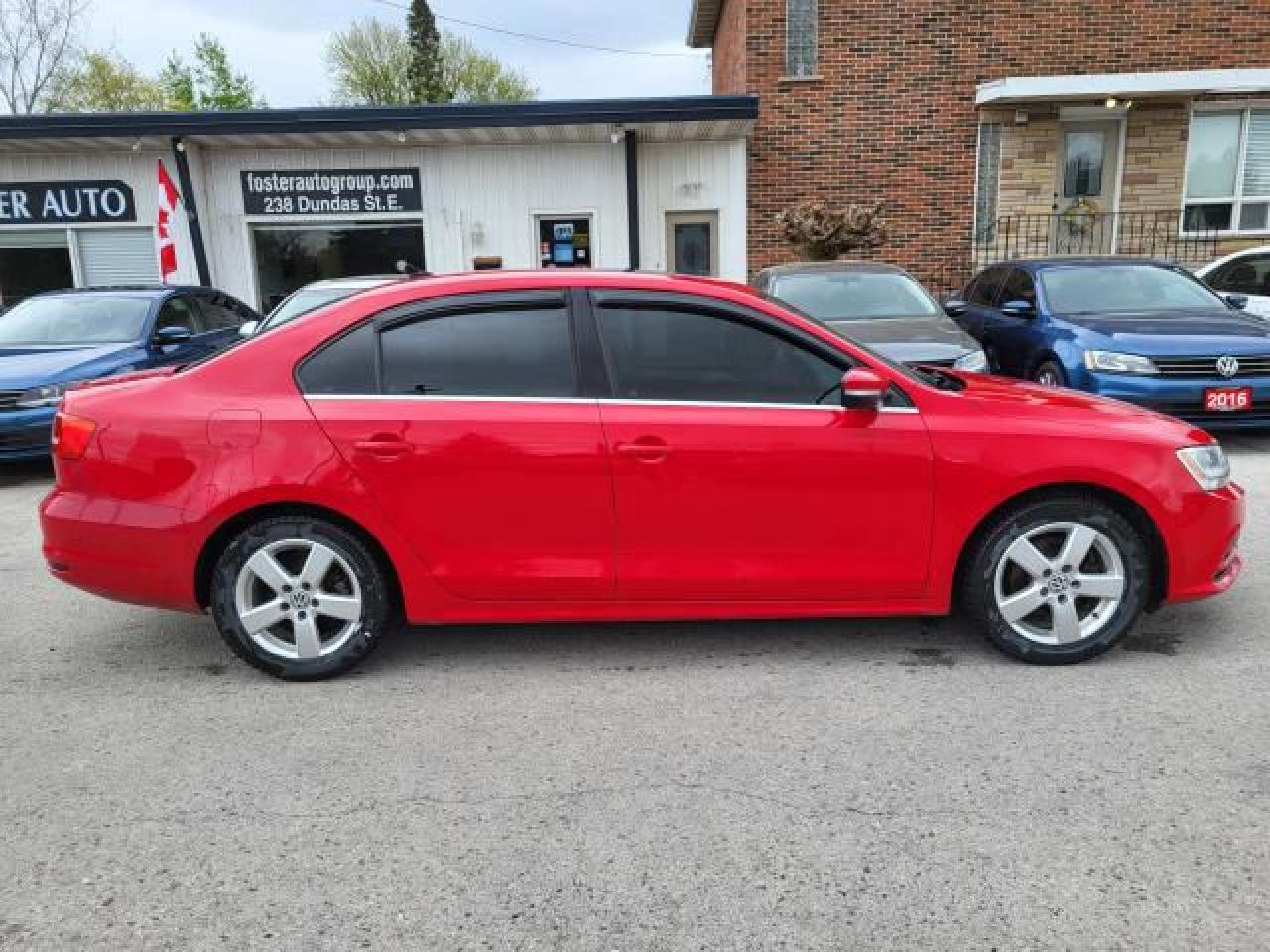 2015 Volkswagen Jetta Trendline Photo2