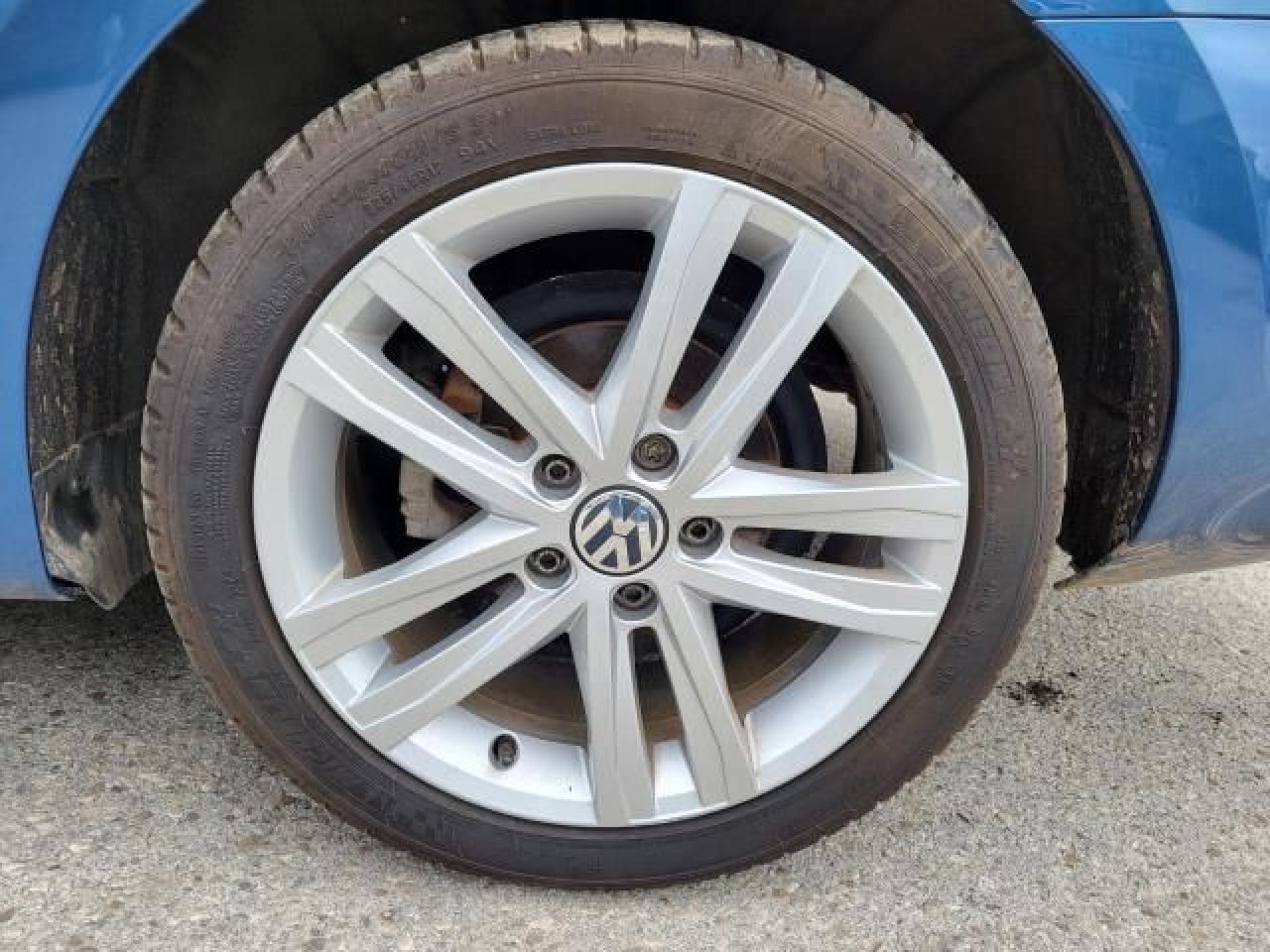 2017 Volkswagen Jetta 1.8T Highline Photo18