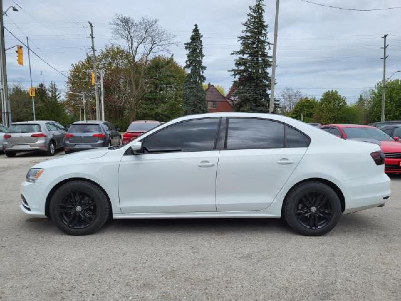 2015 Volkswagen Jetta Trendline Photo6