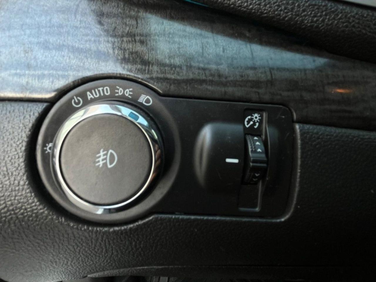 12532105