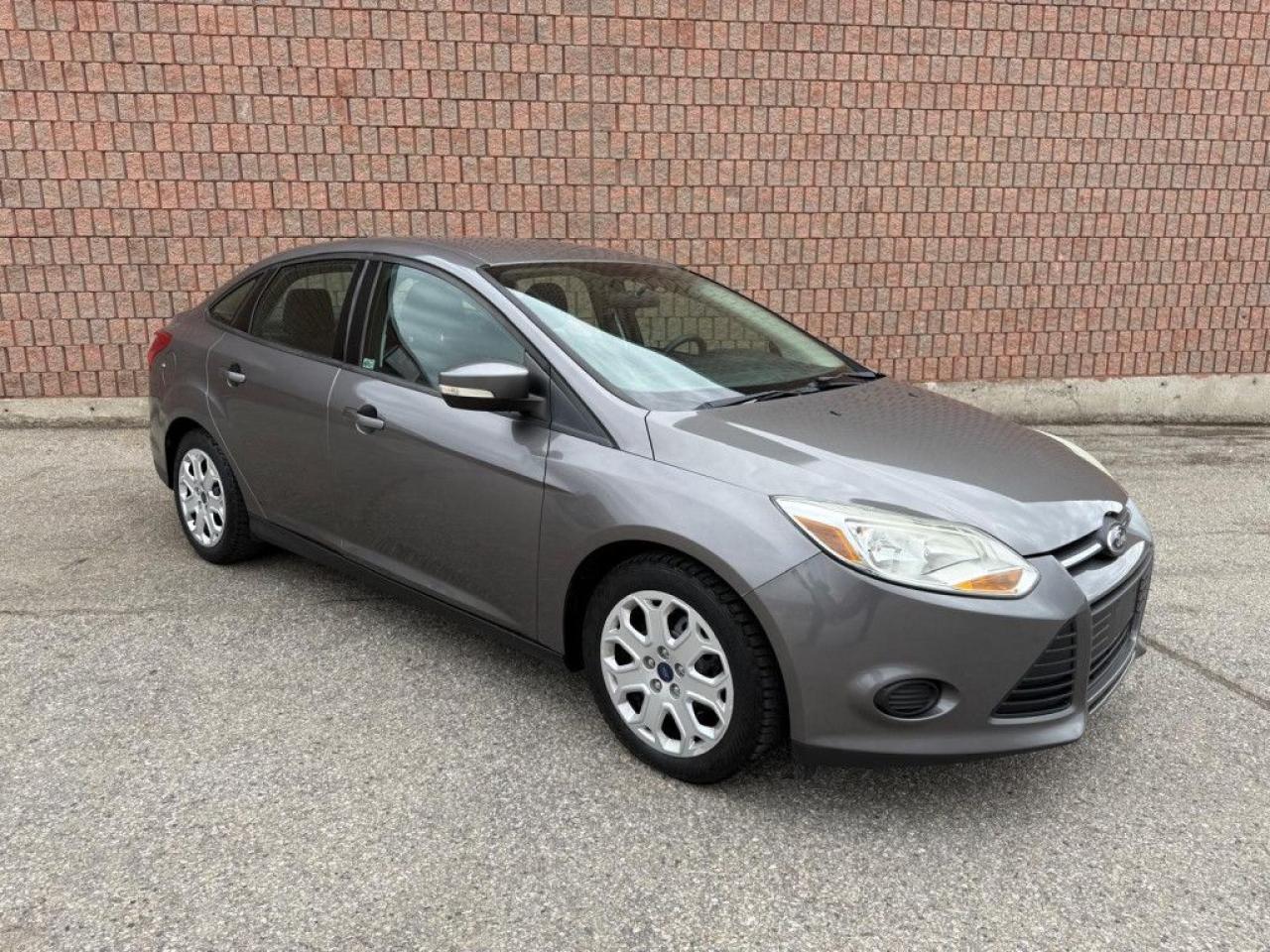 2014 Ford Focus SE | CLEAN CARFAX | DEALER MAINTAINED | BLUETOOTH | HEATED SEATS | - Photo #9