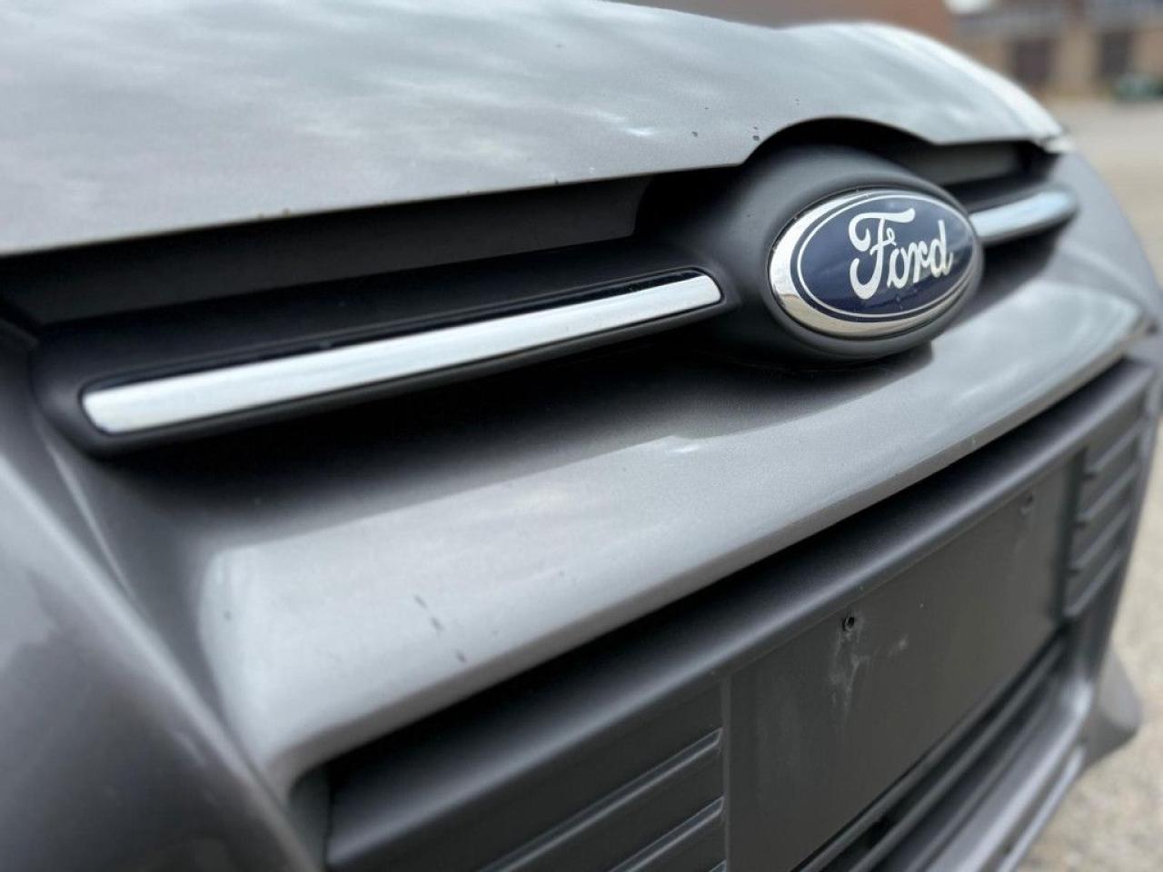 2014 Ford Focus SE | CLEAN CARFAX | DEALER MAINTAINED | BLUETOOTH | HEATED SEATS | - Photo #13
