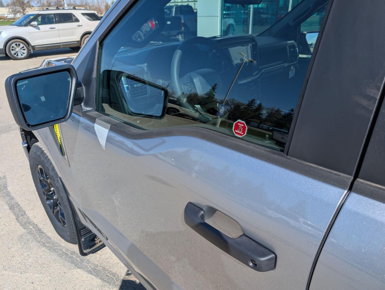 2025 Ford F-150 STX Photo5