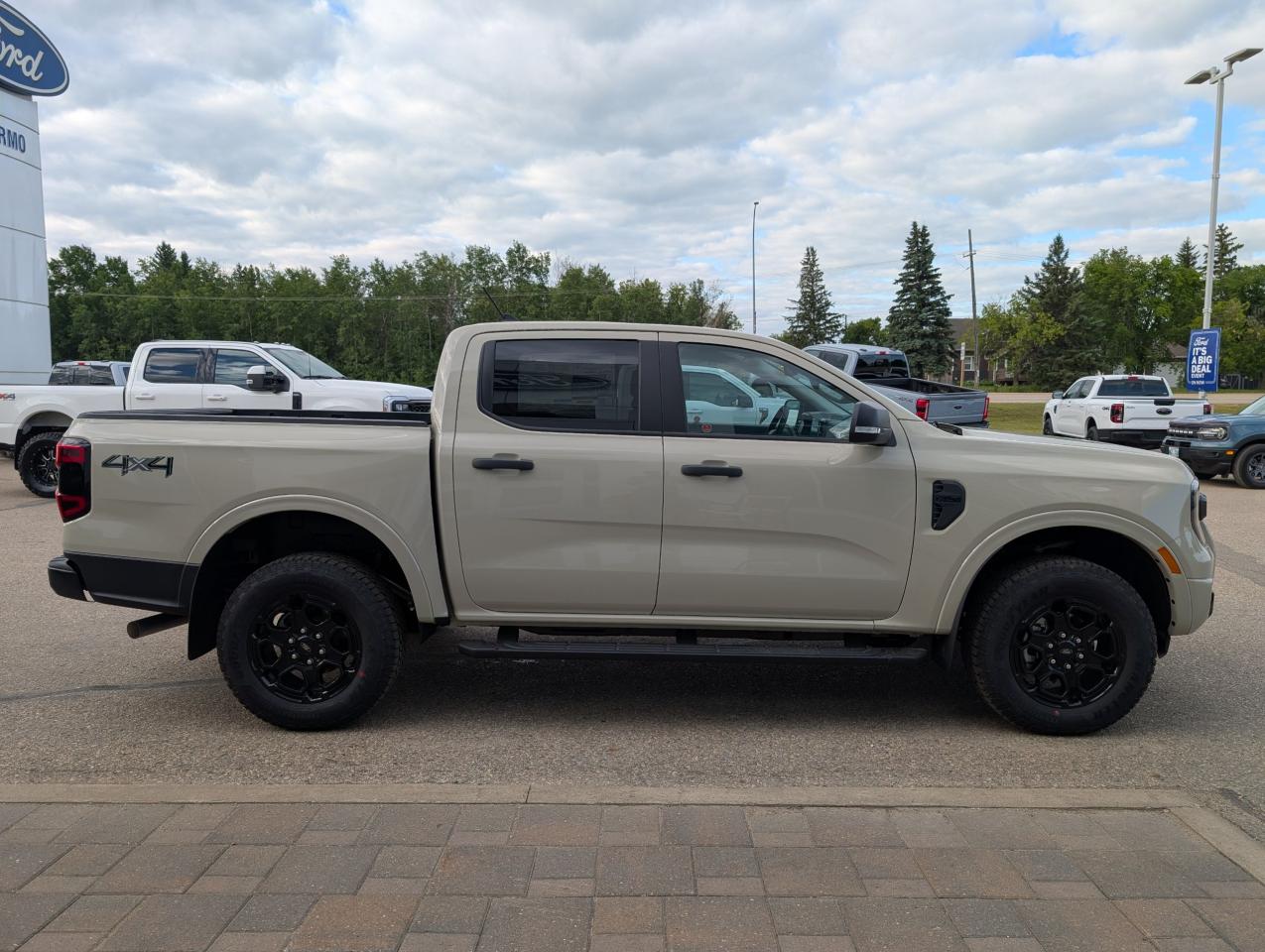 2025 Ford Ranger XLT Photo4