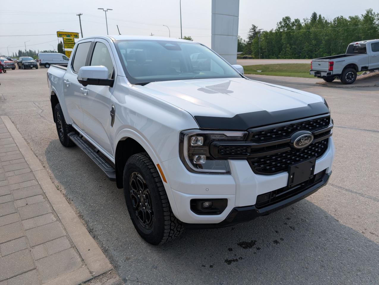 2025 Ford Ranger LARIAT Photo3