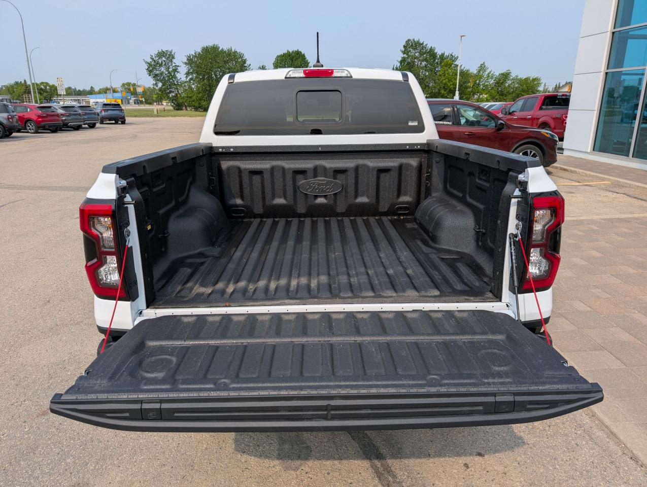 2025 Ford Ranger LARIAT Photo5